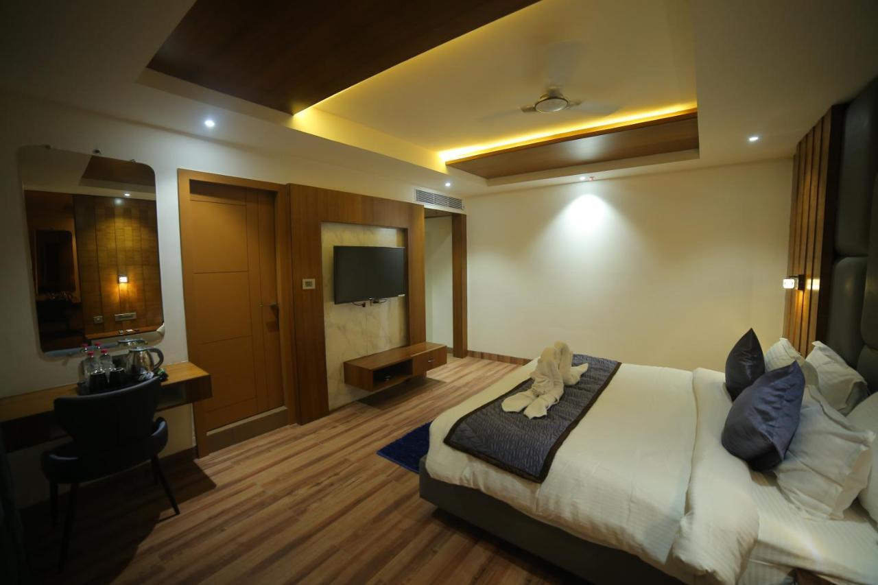 Hotel Sree Fortune Grand, Tadepalli Tadepalle Exterior foto