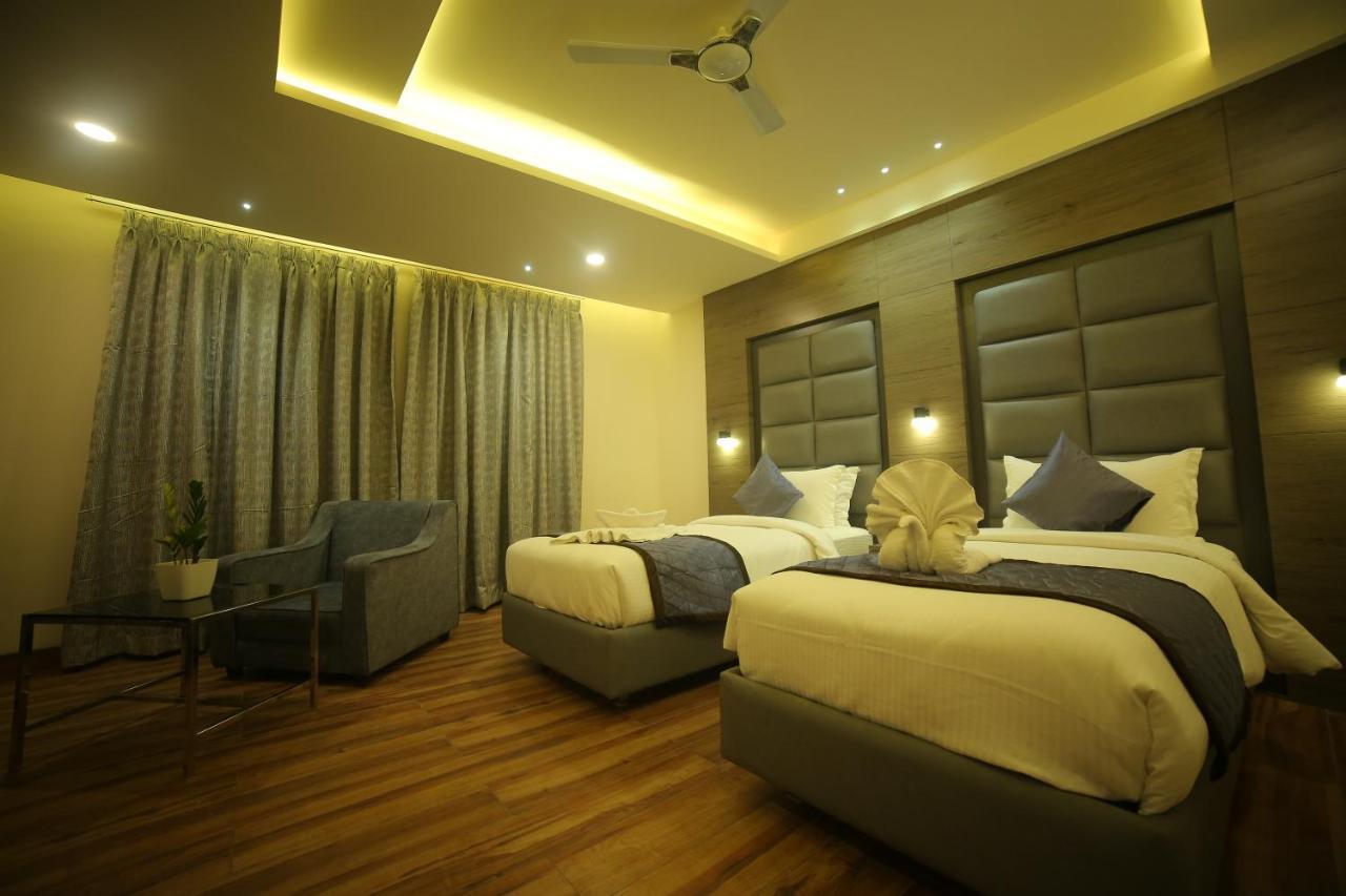 Hotel Sree Fortune Grand, Tadepalli Tadepalle Exterior foto